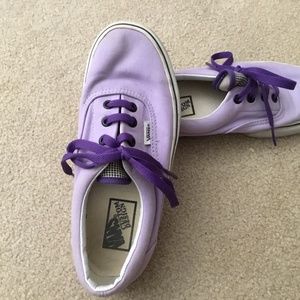 Vans Womens size7 lavender with purple